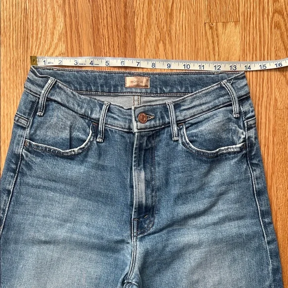 Mother Hustler Roller Ankle Jeans - Picture 9 of 11